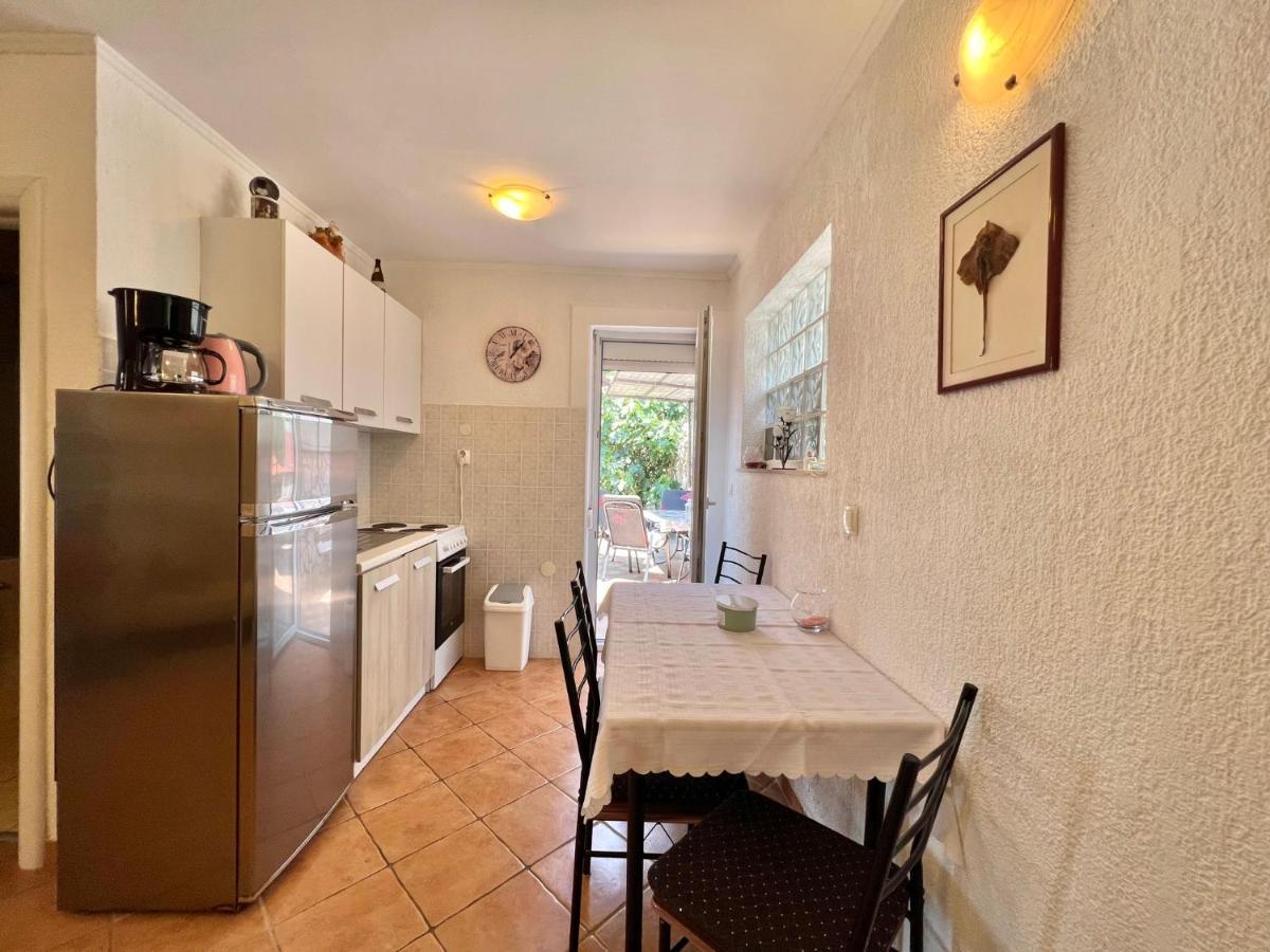 Apartments In Dramalj 45034 エクステリア 写真
